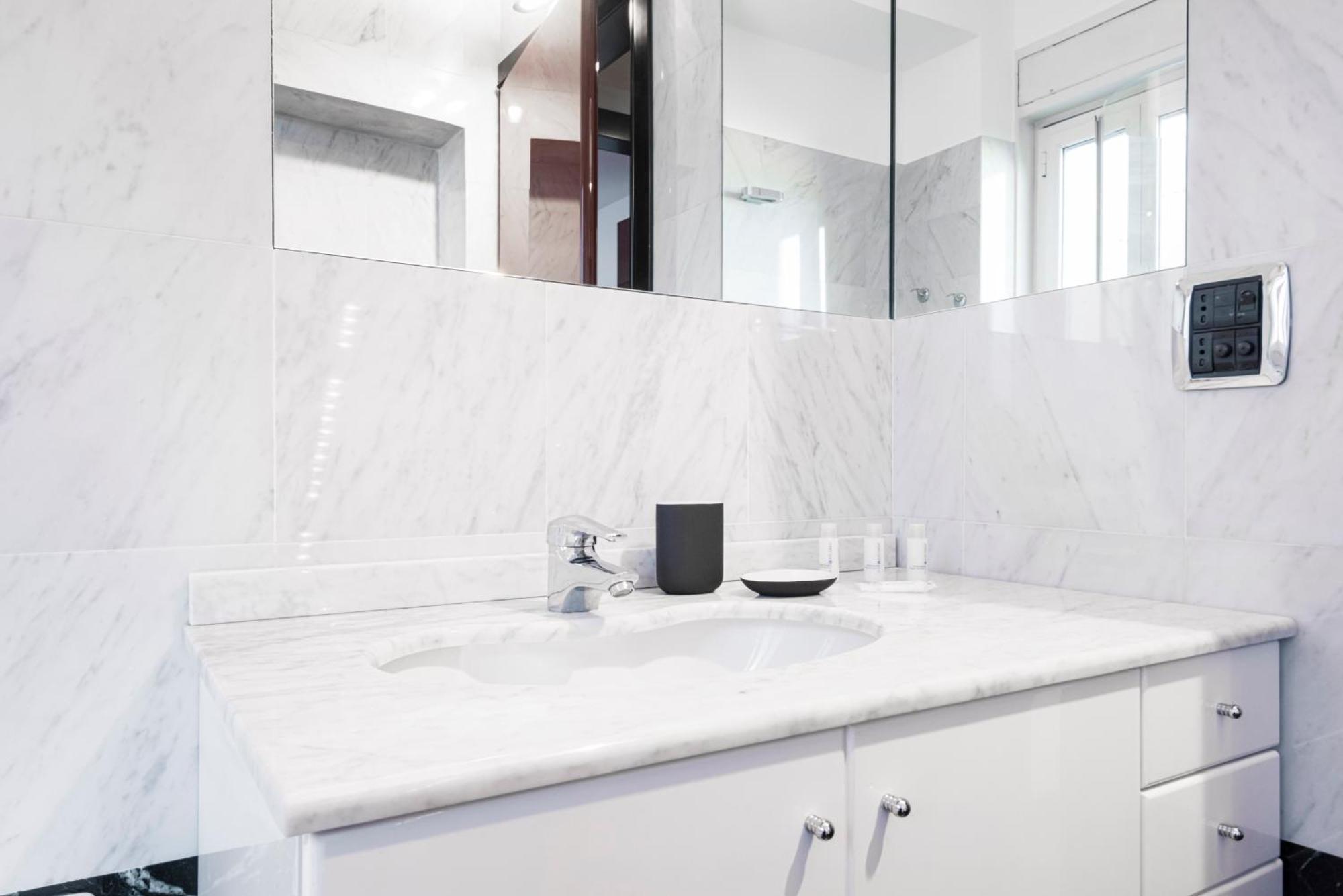 Easylife - Classe E Charme Nel Cuore Della Citta มิลาน ภายนอก รูปภาพ
